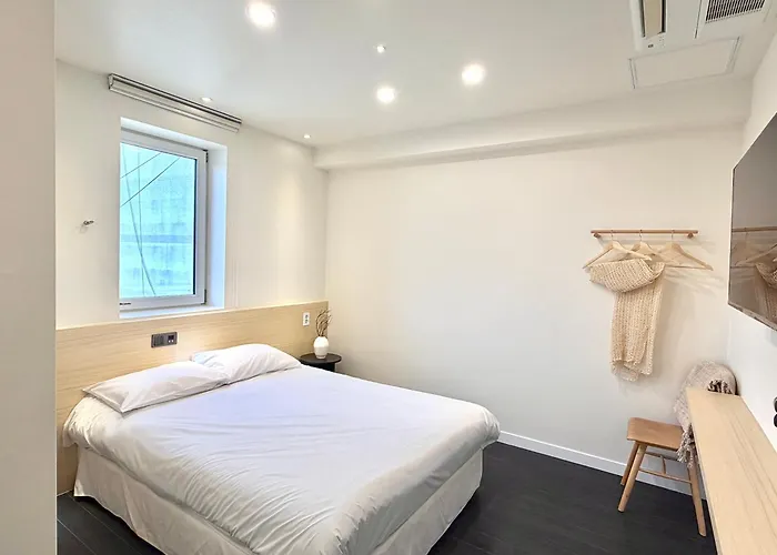 Unplug Anguk Hotel *