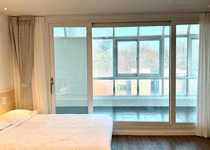 Hotel Unplug Anguk