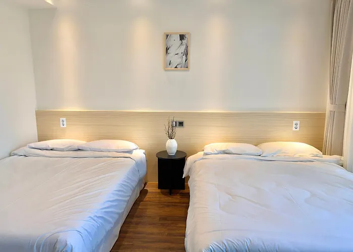 Hotel Unplug Anguk *