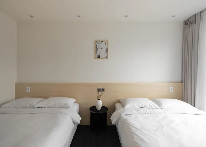 Hotel Unplug Anguk *